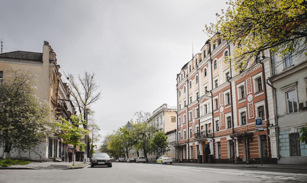 Optima Collection Podil Plaza Hotel Kiev Exterior foto